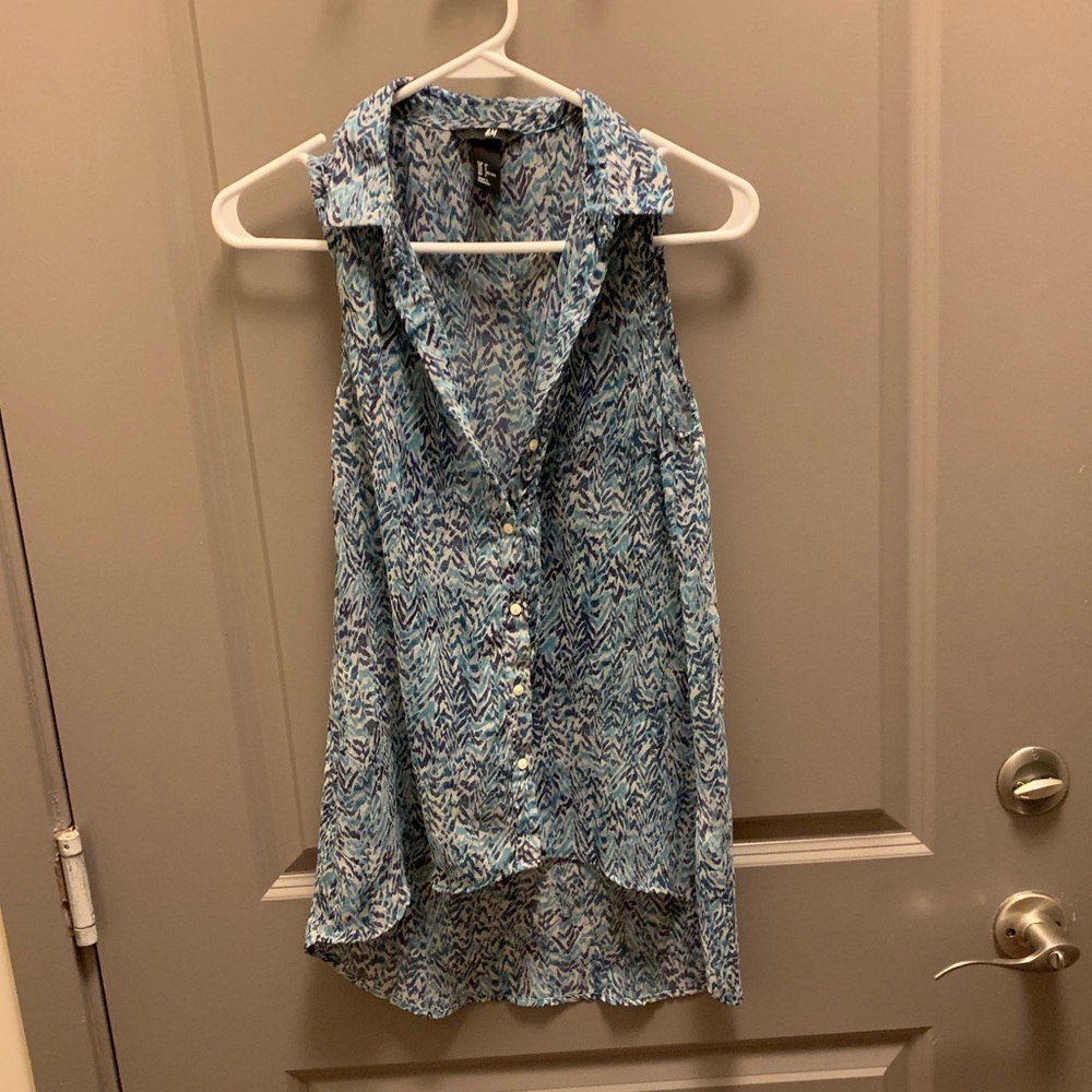 Blue sleeveless top - Picture 2 of 2